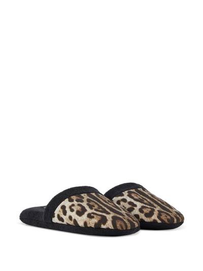 Dolce & Gabbana leopard-print terry slippers outlook