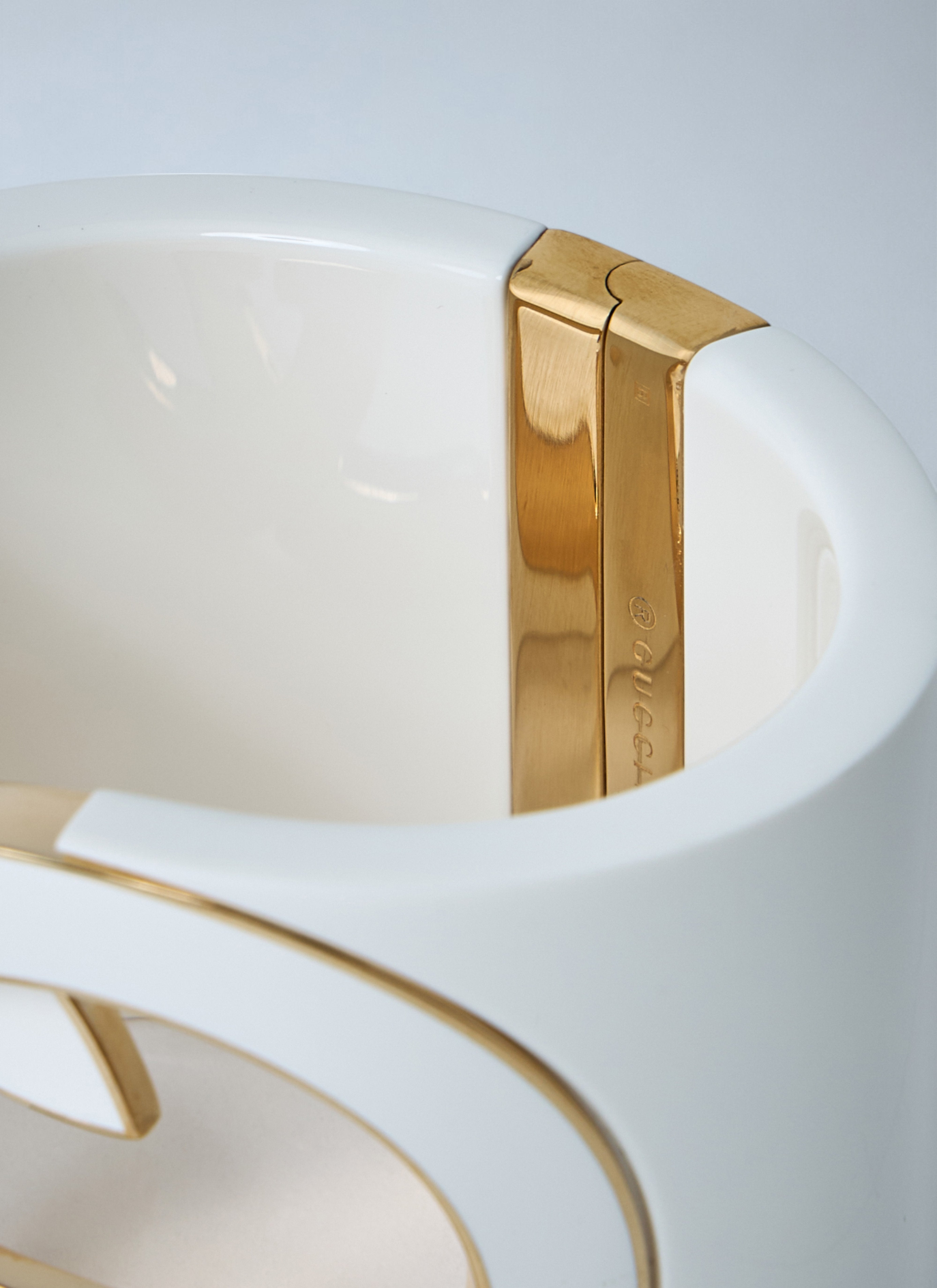 Gucci Women Interlocking Gg Cuff Bracelet - 3
