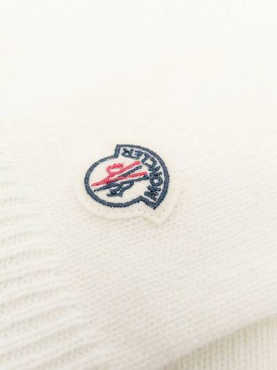 Moncler logo-patch knitted gloves outlook