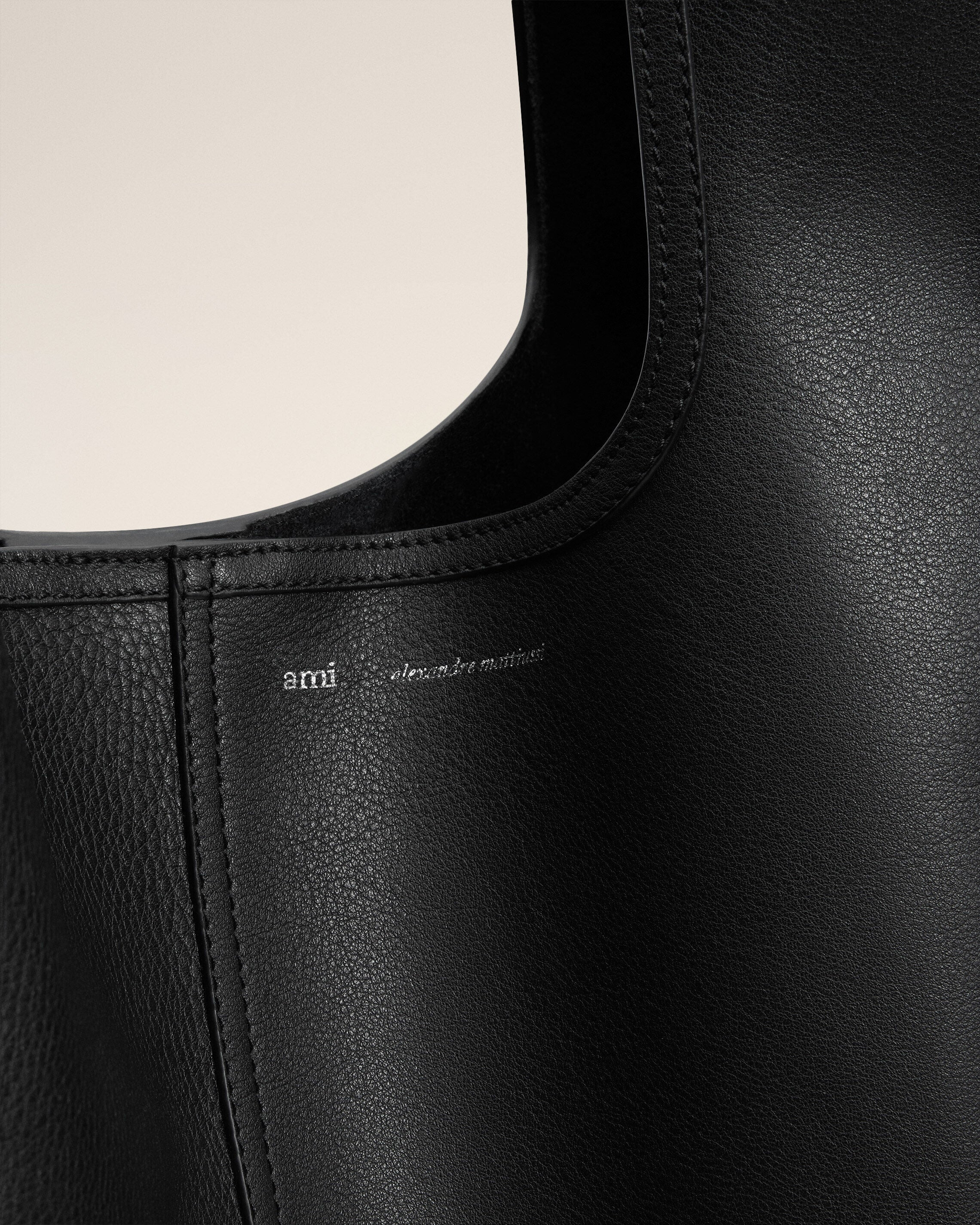 BLACK SMOOTH LEATHER ETIENNE HOBO BAG - 5