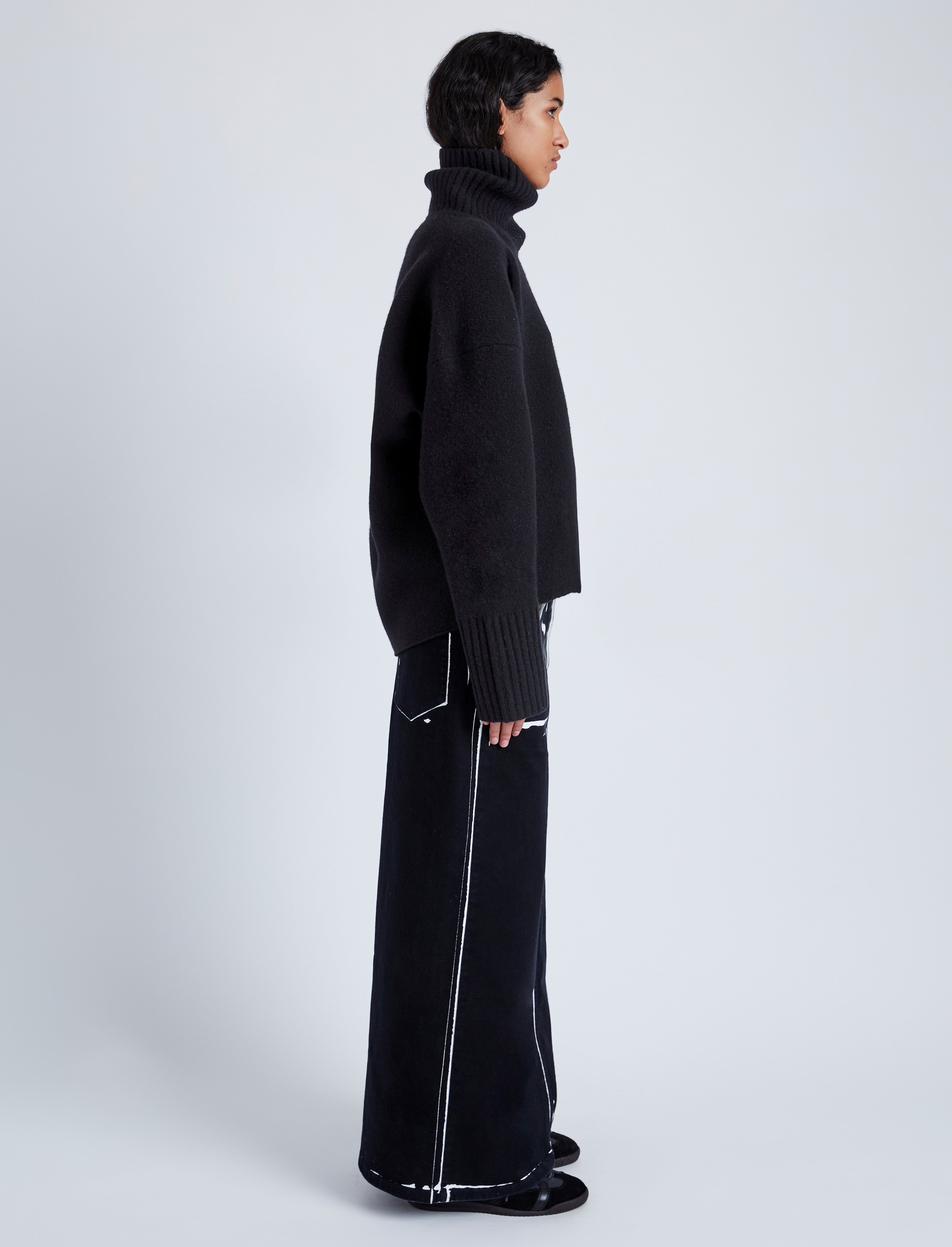 Sandra Turtleneck Sweater in Lofty Eco Cashmere - 4
