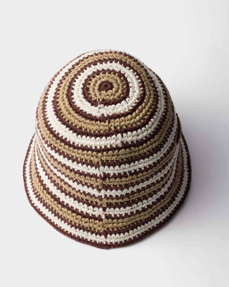 Crochet bucket hat 3