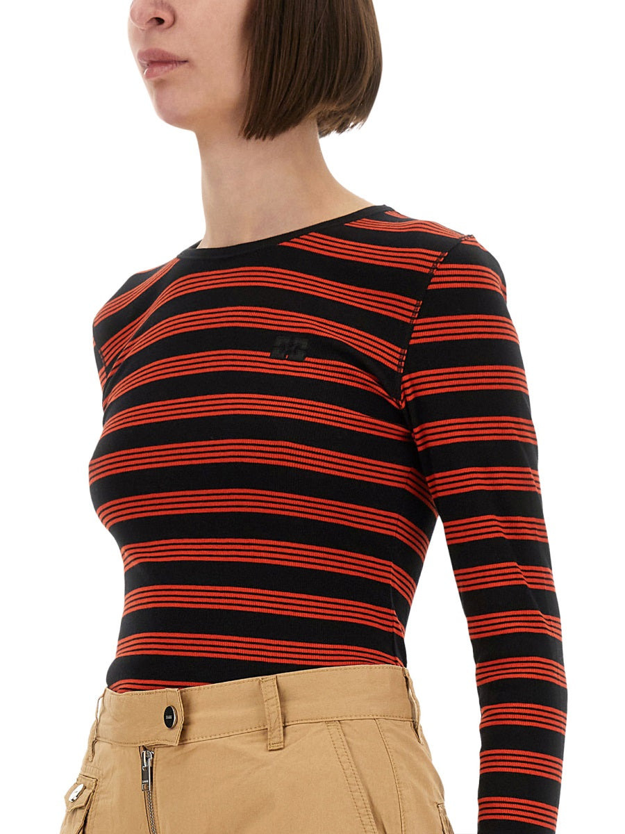 Long-Sleeved T-Shirt - 4