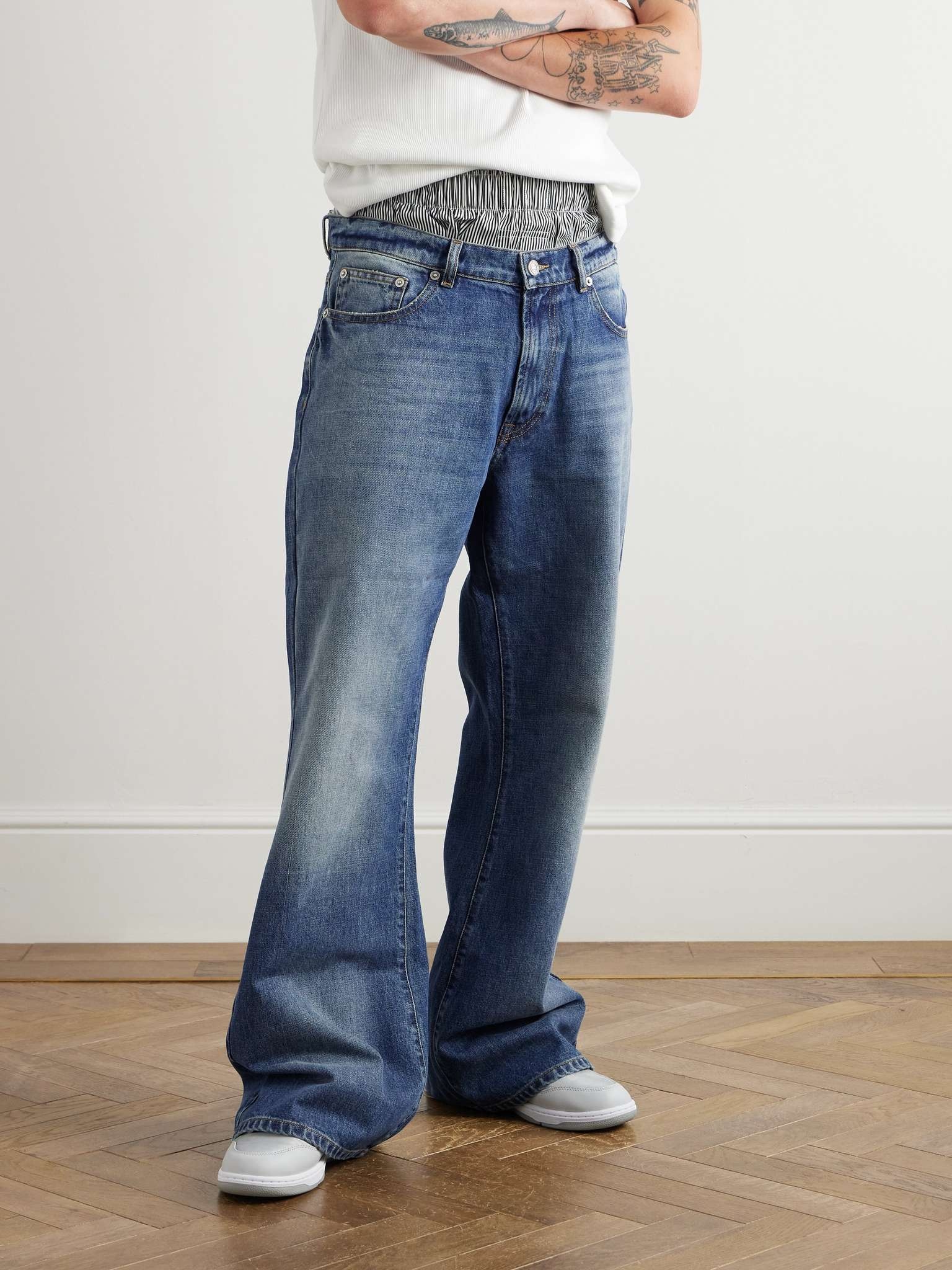 Wide-Leg Distressed Jeans - 4