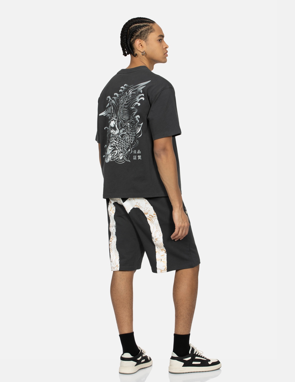 SEAGULL EMBROIDERY AND BRUSHSTROKE KOI SEAGULL DAICOCK PRINT RELAX FIT SWEAT SHORTS - 3