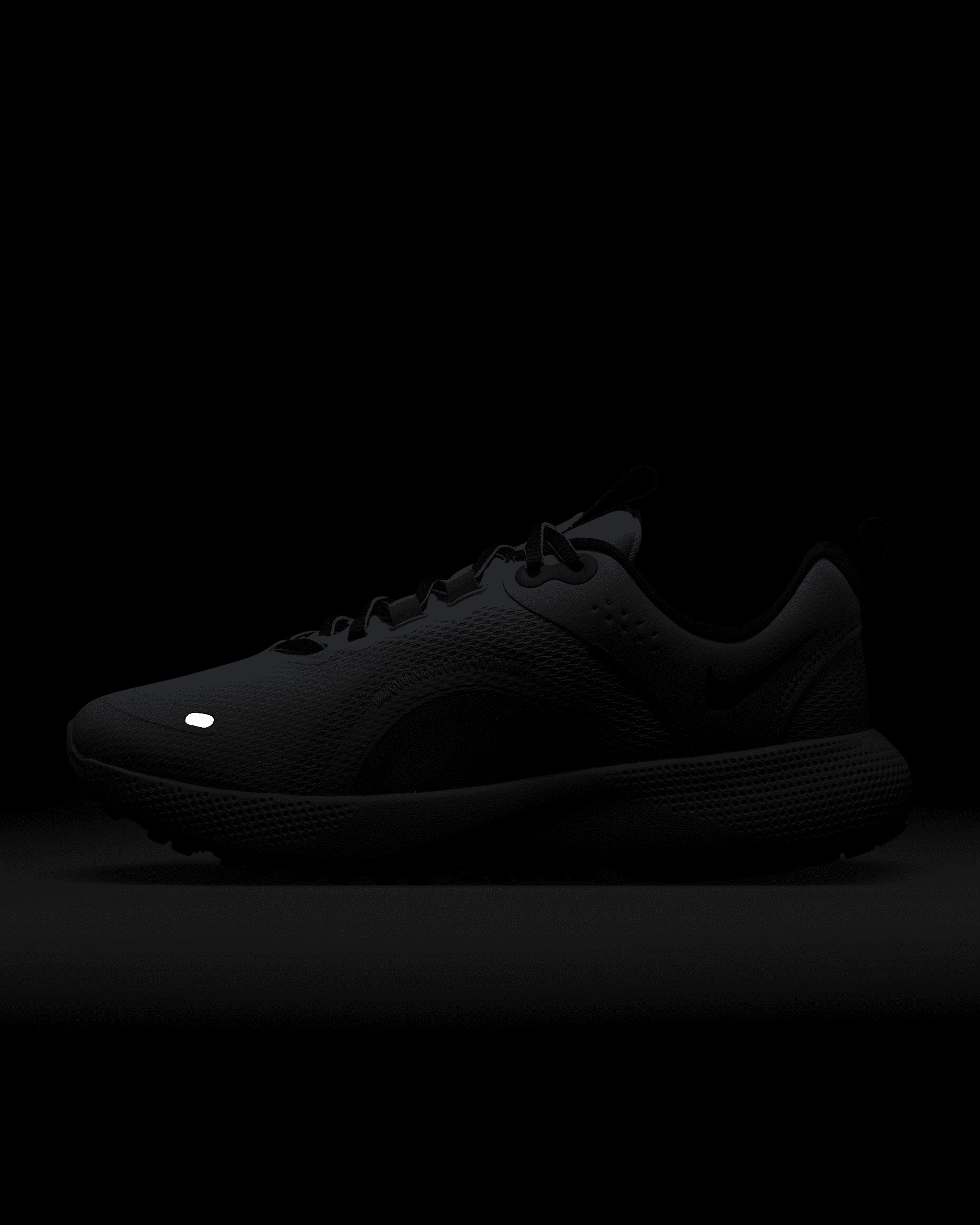 Nike Women's Escape Run 2 Road Running Shoes - 10