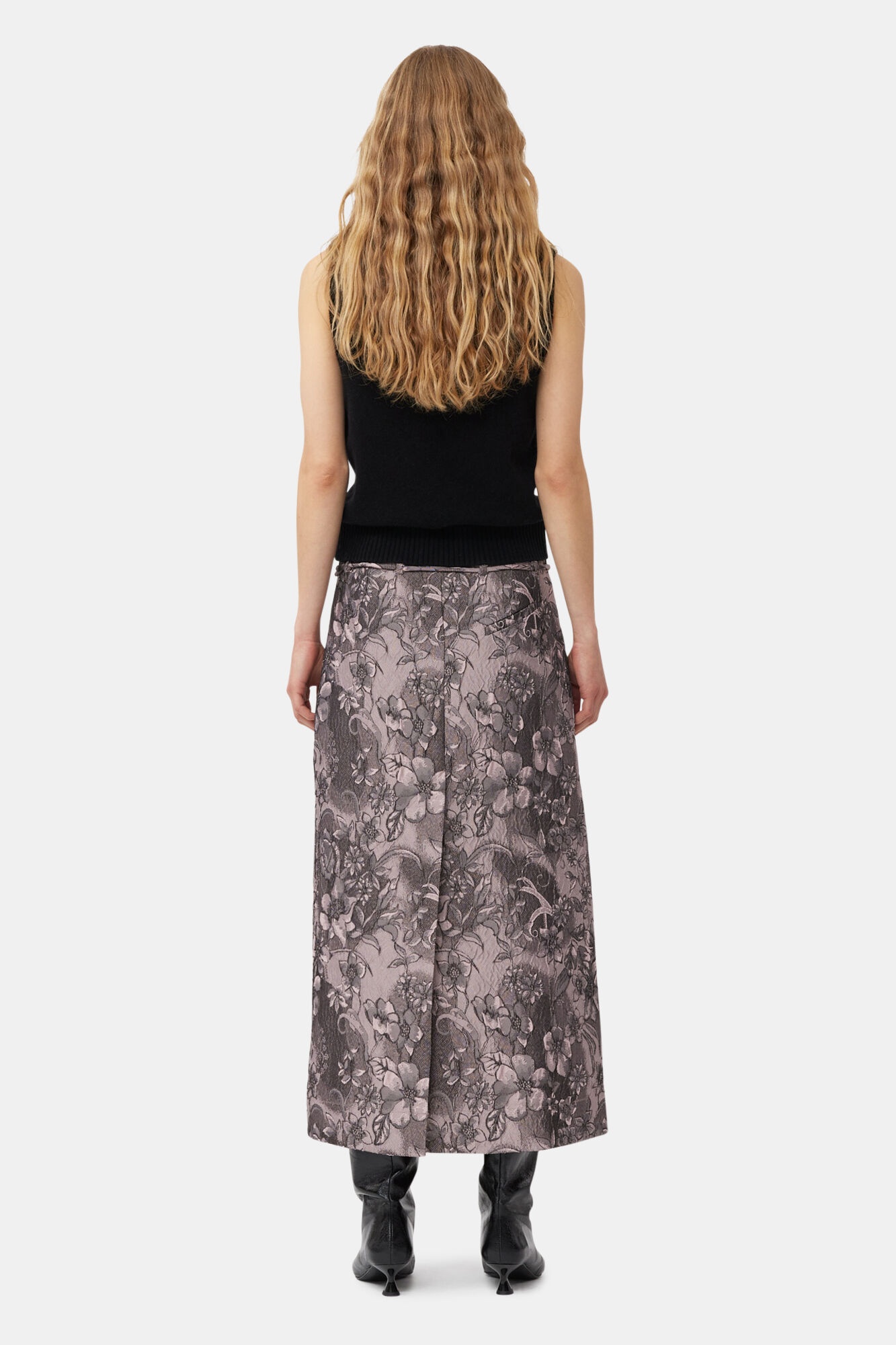 BLACK GRAPHIC O-NECK VEST - 4