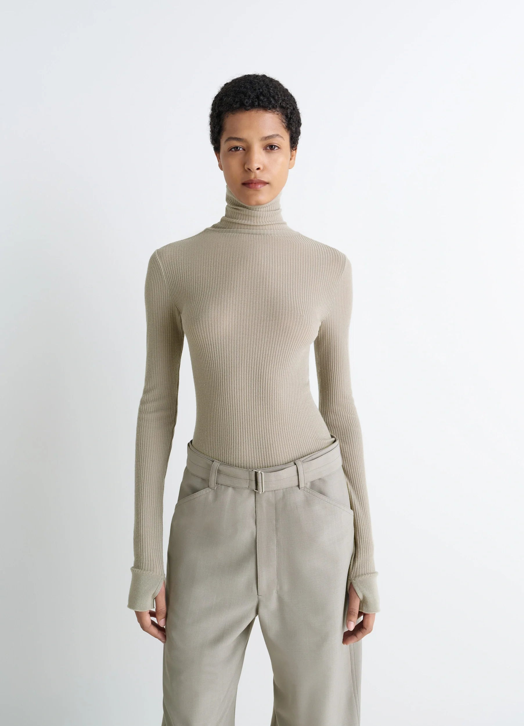 SEAMLESSHORT SLEEVES HIGH NK TOP - 2