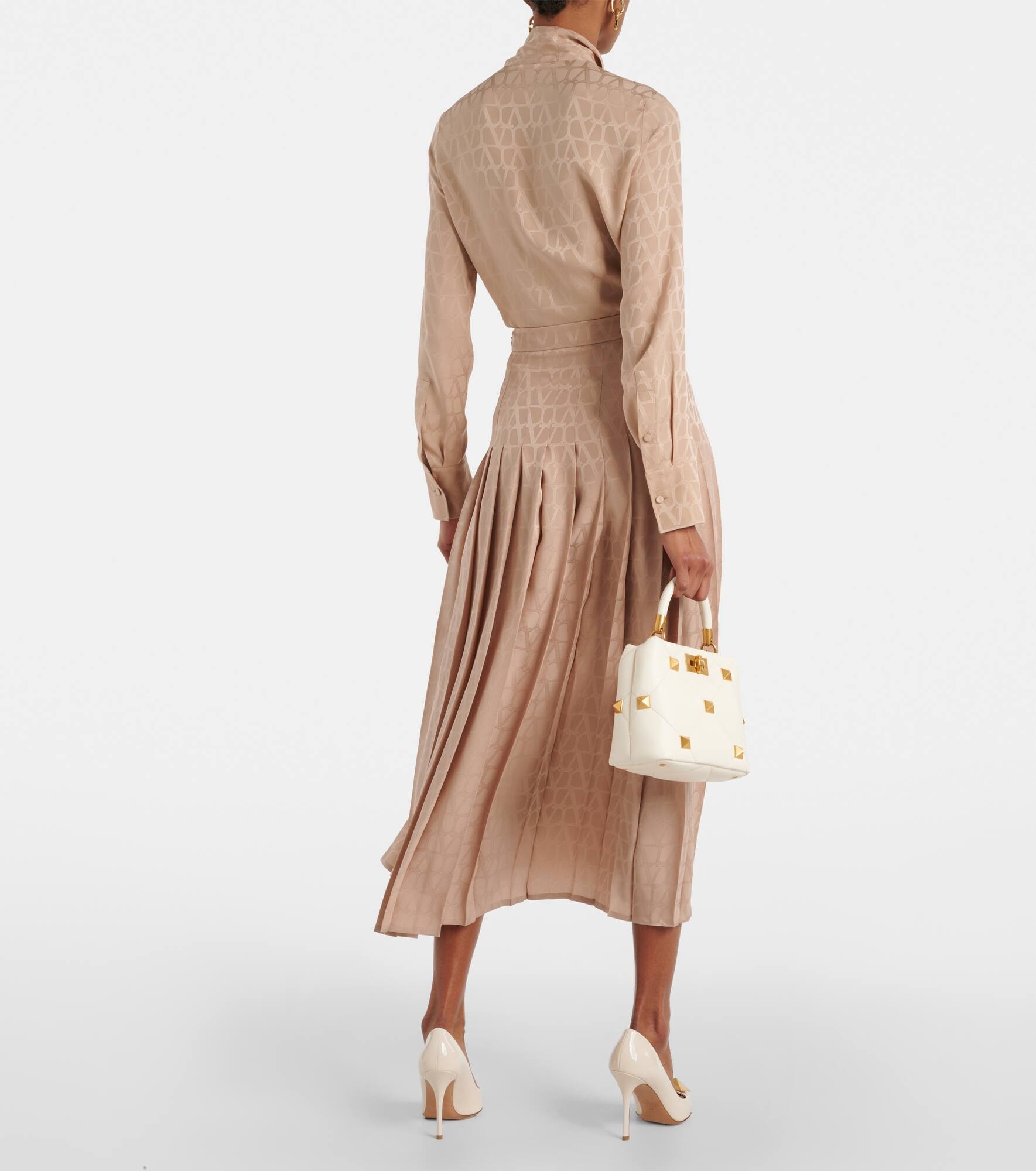 スカート Valentino Garavani Toile Iconographe Pleated Silk Skirt Toile Iconographe pleated silk midi skirt in pink