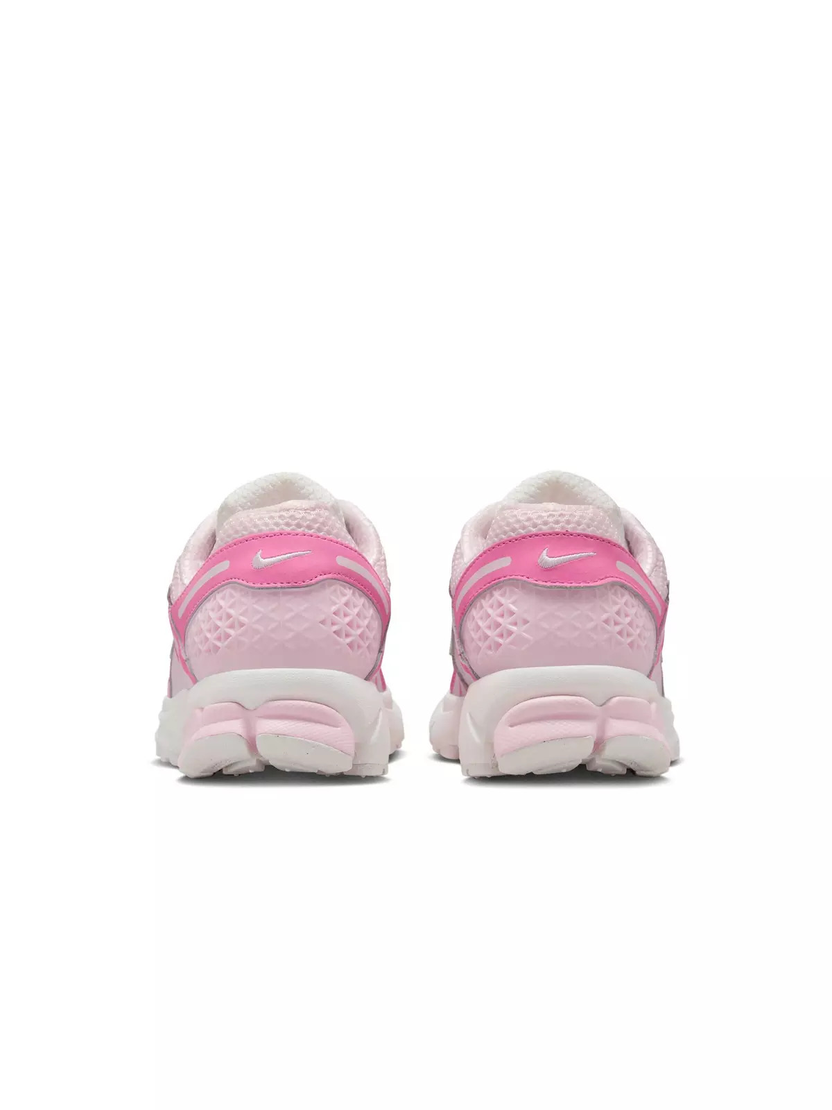 Zoom Vomero 5 "Hyper Pink/Summit White/Pink Foam" Women's Shoe - 7