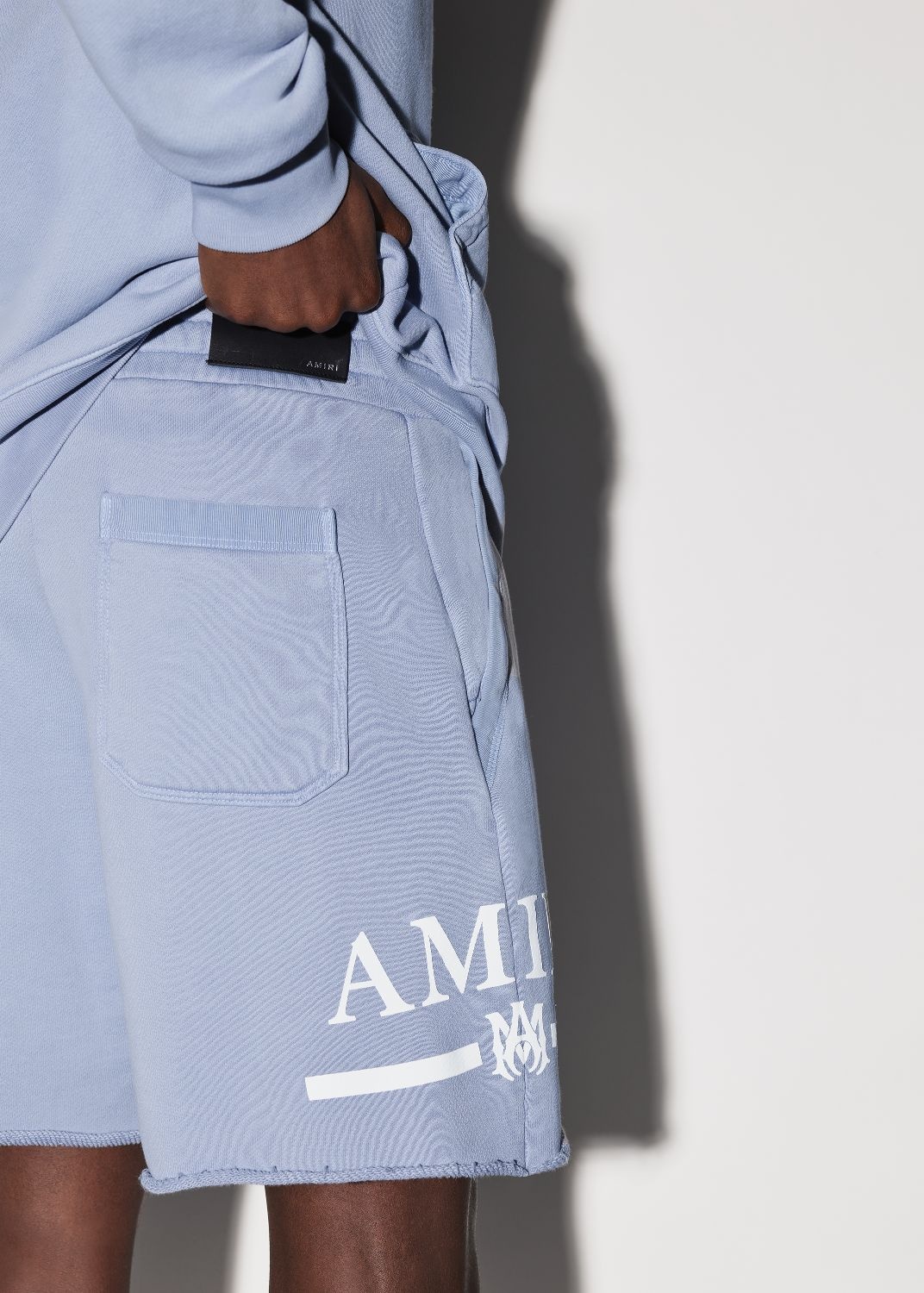 MA BAR LOGO SWEATSHORTS - 6