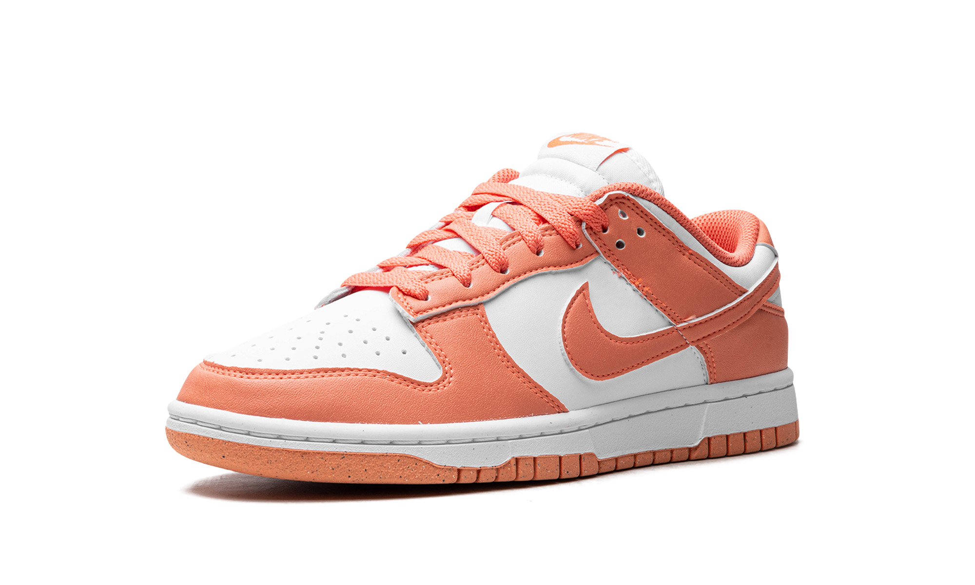 Dunk Low WMNS "Light Wild Mango" - 4