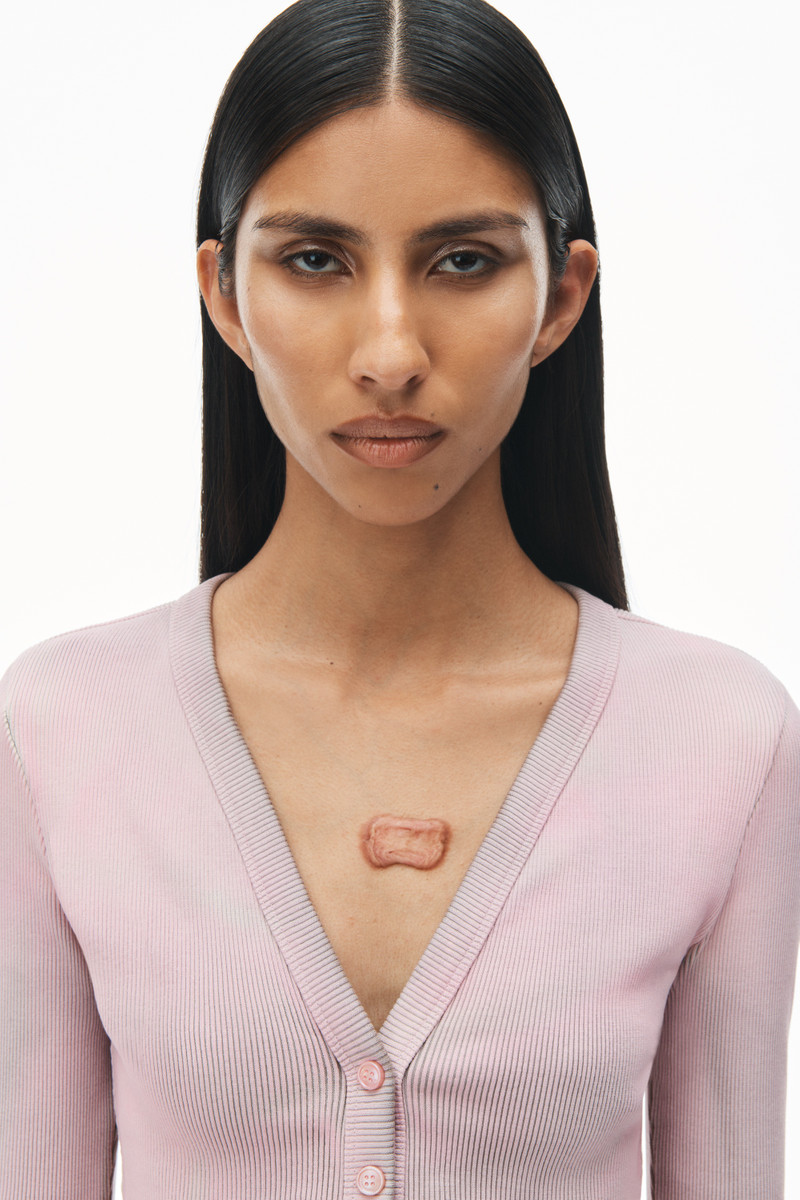 Logo Embossed Cropped V-Neck Cardigan 5