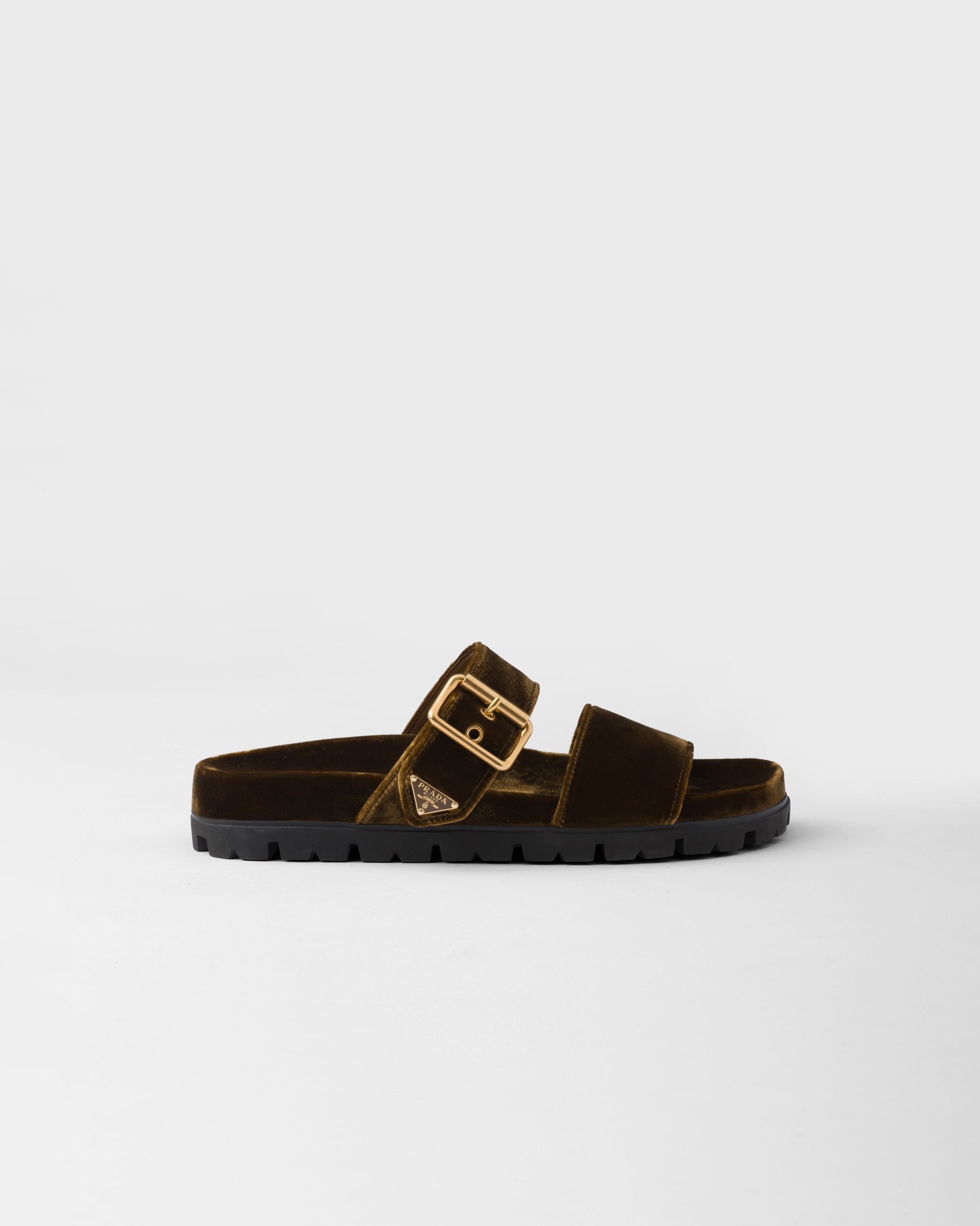 Velvet slides - 2