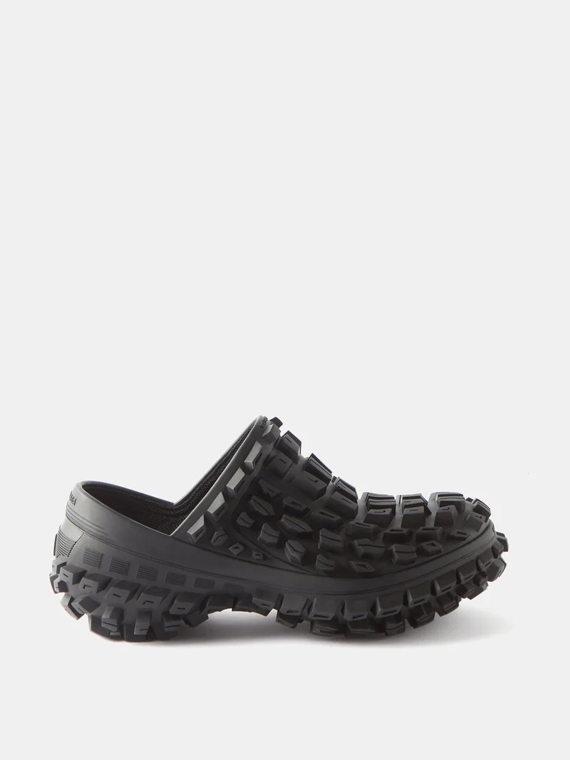 靴 BALENCIAGA 23SS DEFENDER CLOG Balenciaga Defender Extreme Tire Tread Clogs Release | Hypebeast