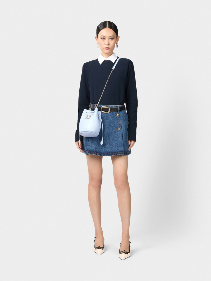 Roger Vivier Très Vivier Bucket Bag in leather outlook
