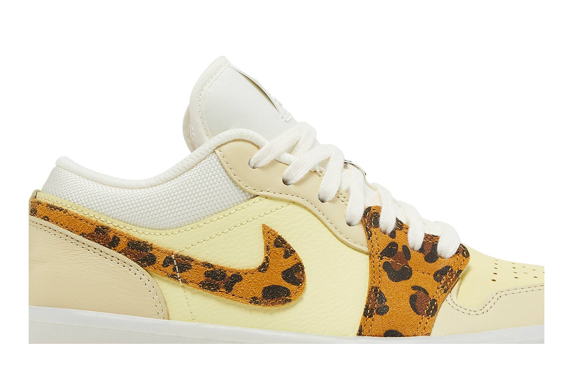 Wmns Air Jordan 1 Low 'SNKRS Day' - 2