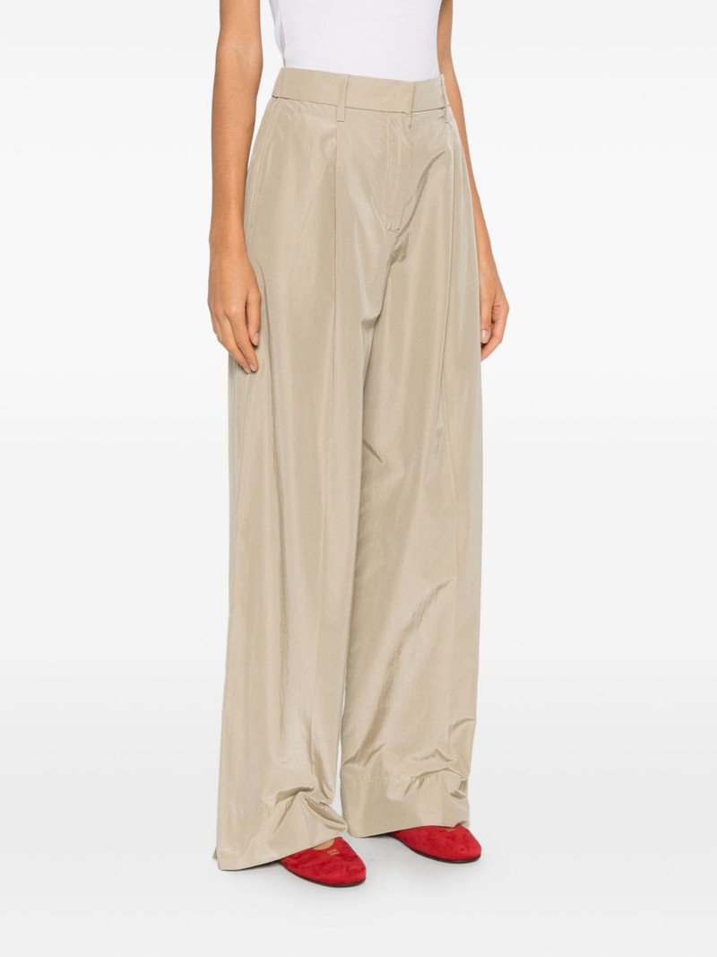 pleated trousers 3