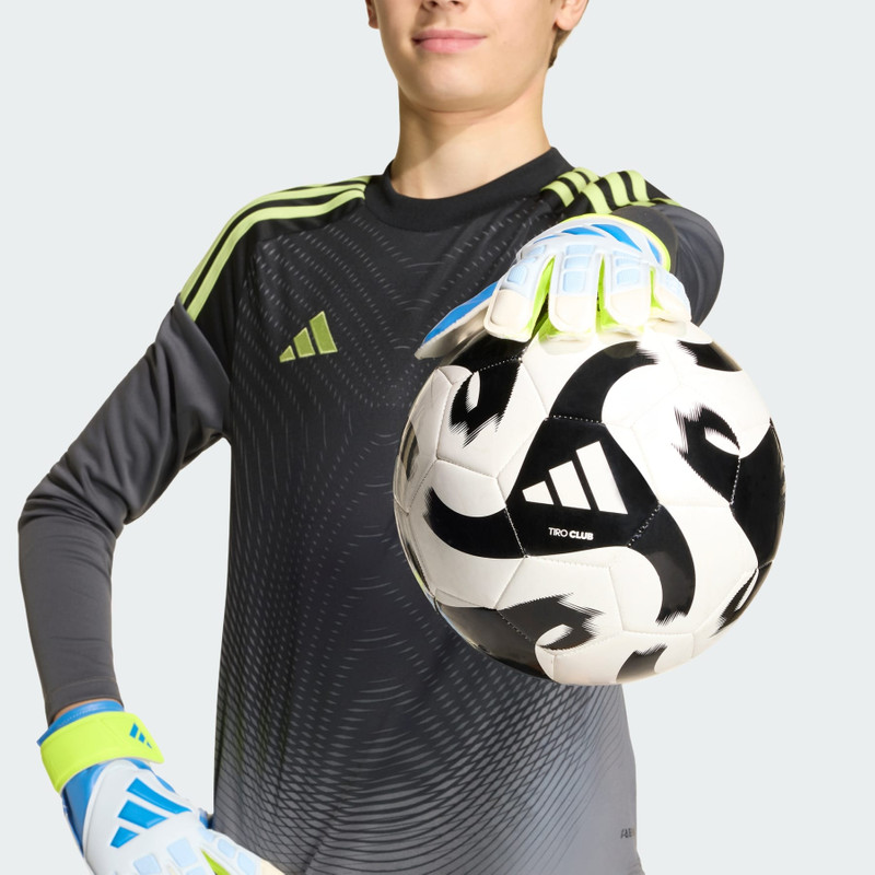 PREDATOR GOALKEEPER GLOVE TRAINING JUNIOR 5