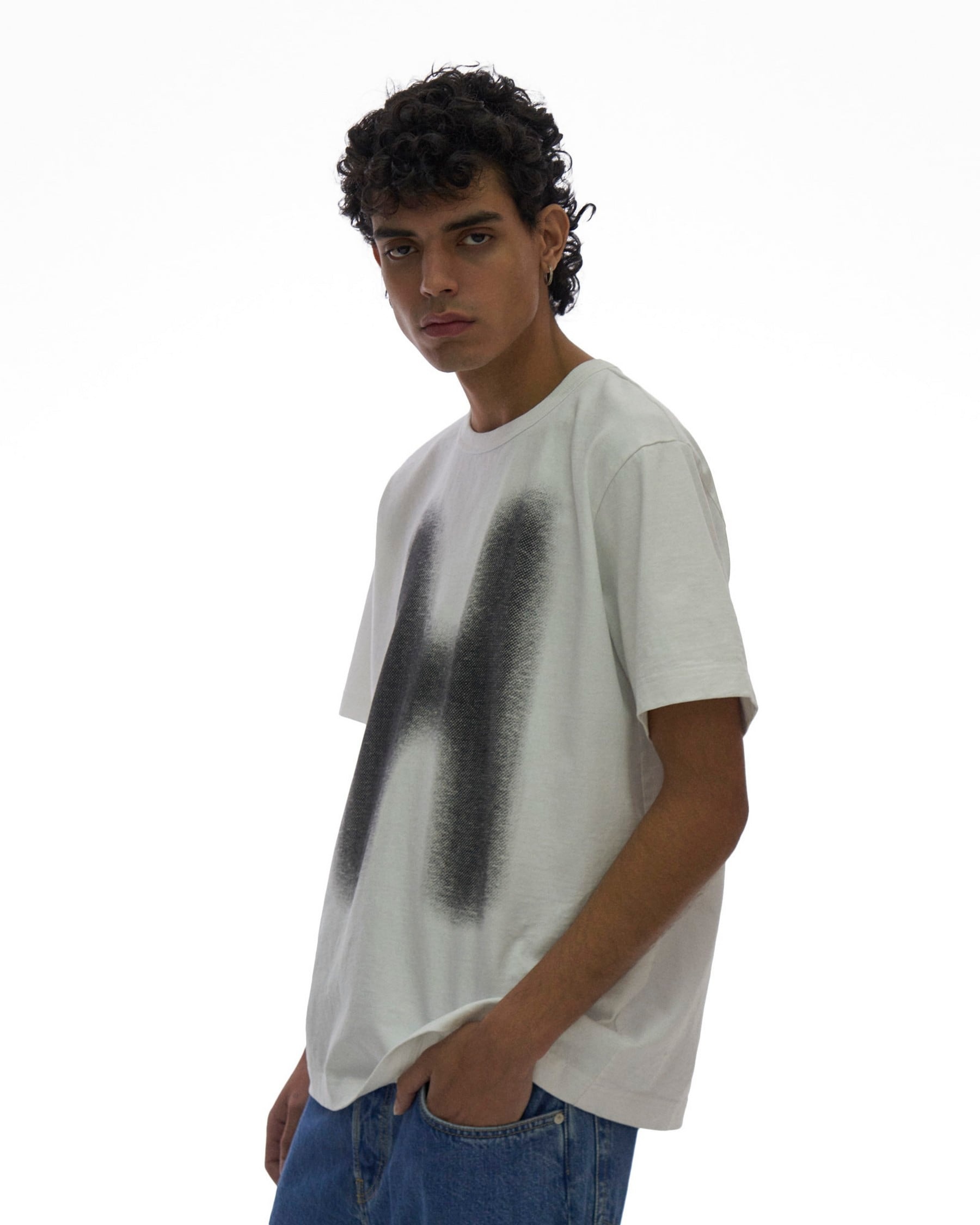 BLURRY TEE - 5