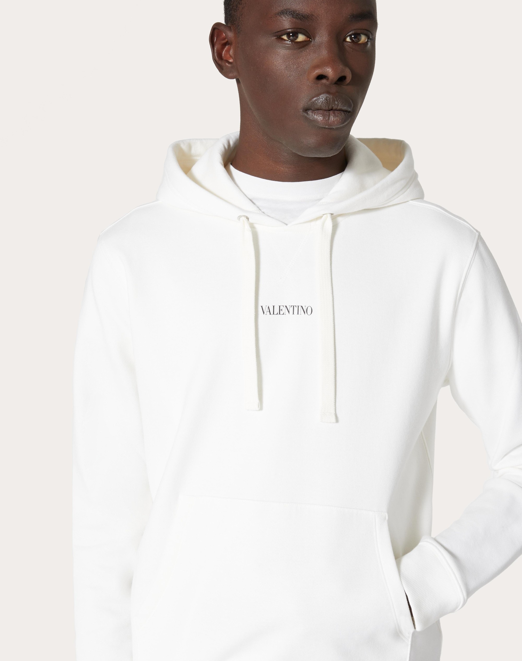 HOODED SWEATSHIRT WITH VALENTINO PRINT - 5