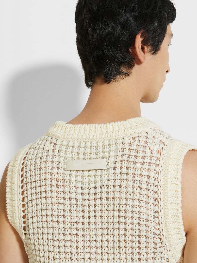 ZEGNA WHITE COTTON AND LINEN VEST outlook