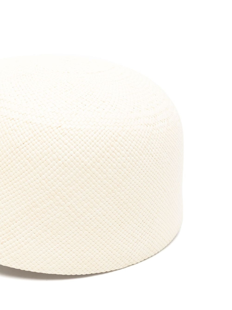 Valentino Cherry cap outlook