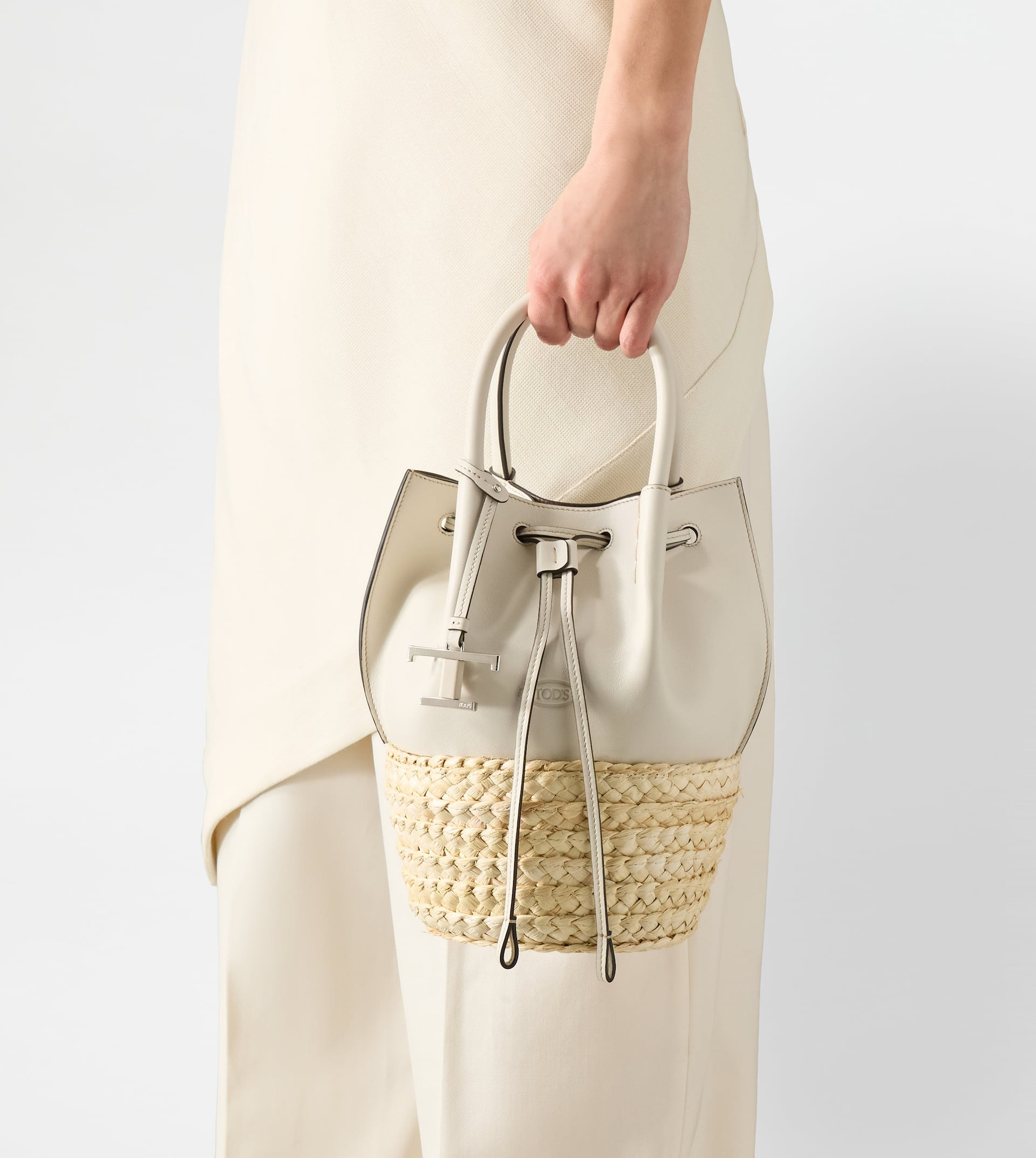 BUCKET BAG IN STRAW AND LEATHER MINI - WHITE, NATURAL - 6