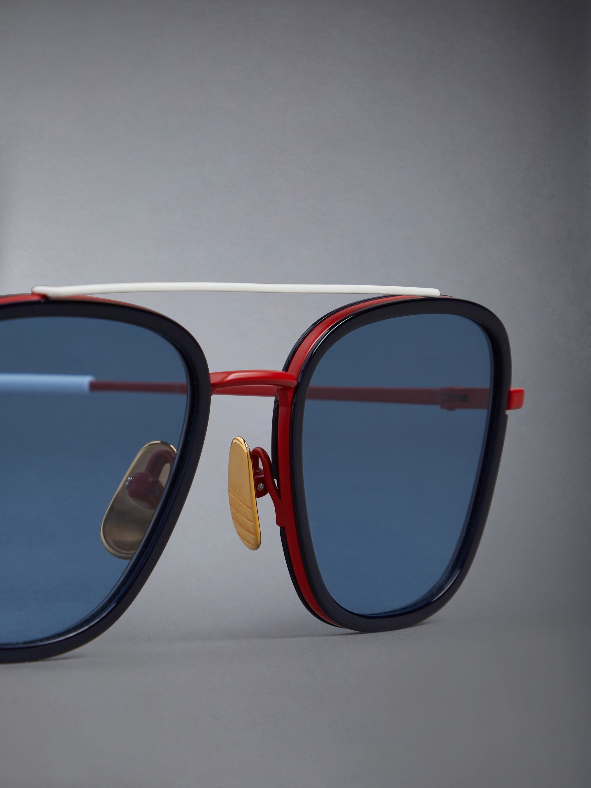 SQUARED AVIATOR SUNGLASSES IN TITANIUM - 5
