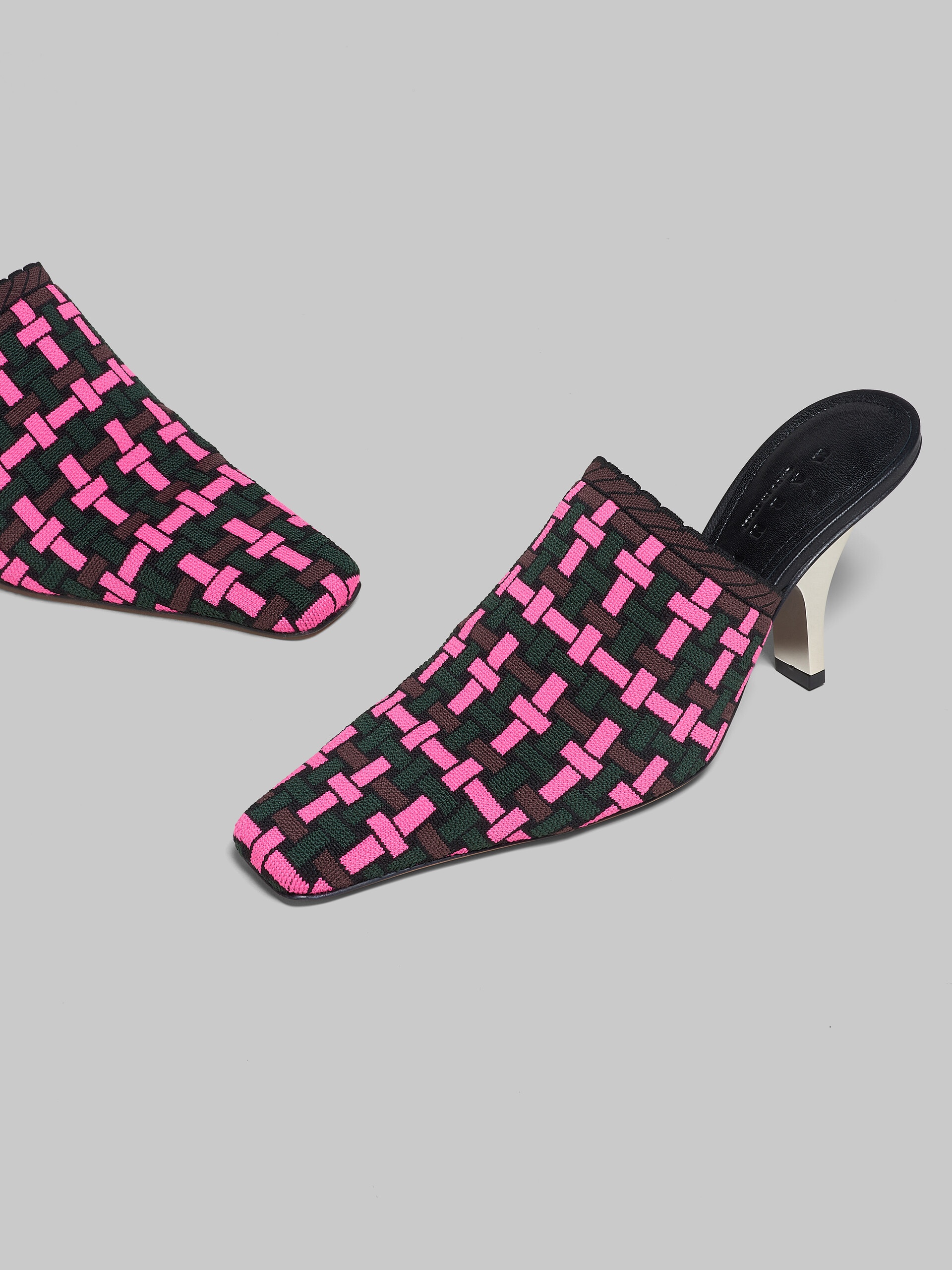 FUCHSIA BROWN AND DARK GREEN WOVEN-EFFECT MULE - 5