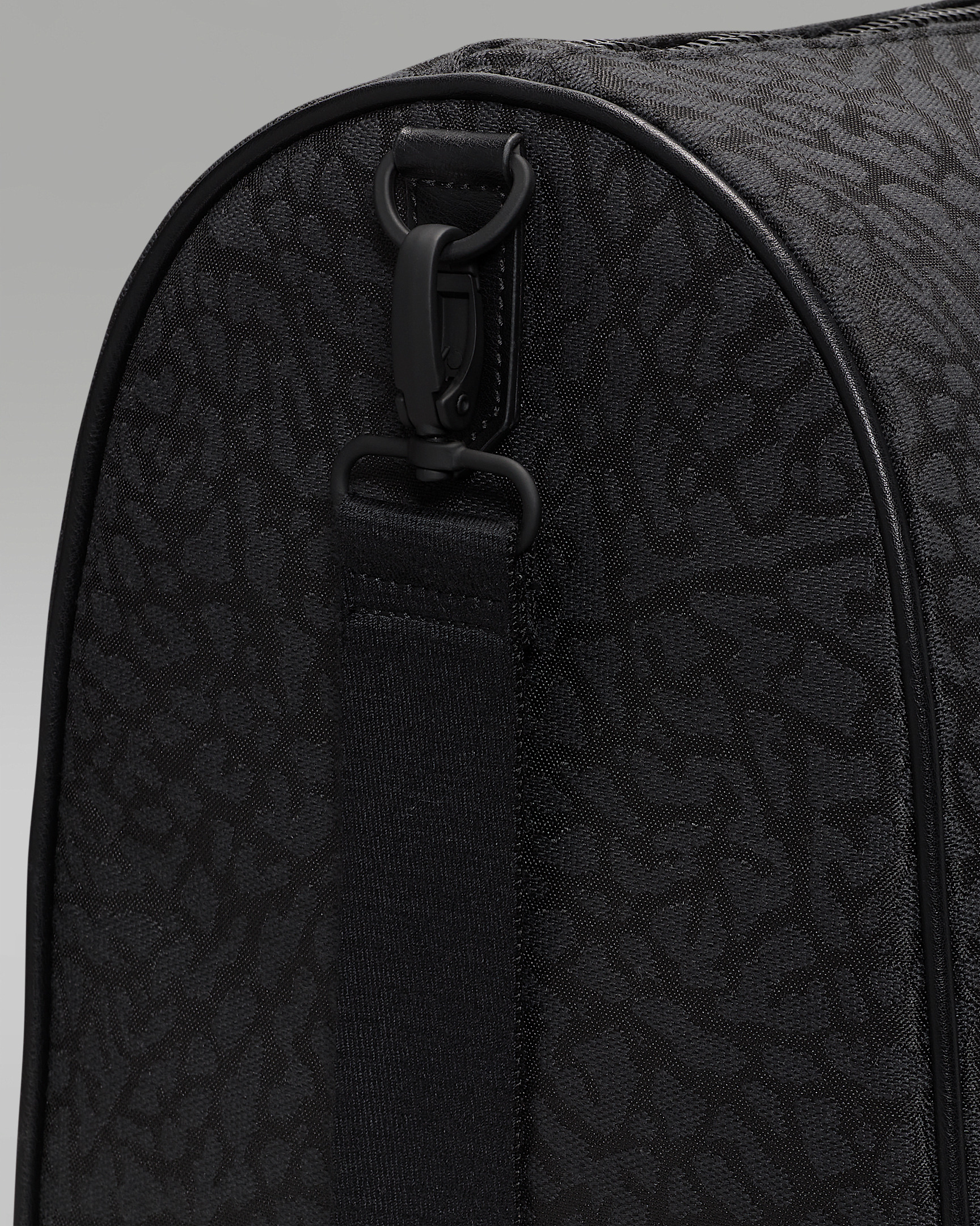 Jordan Icon Duffel Bag (25L) - 6