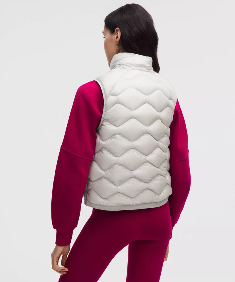 Women's Featherweight 900-Down-Fill Quilted Vest 3