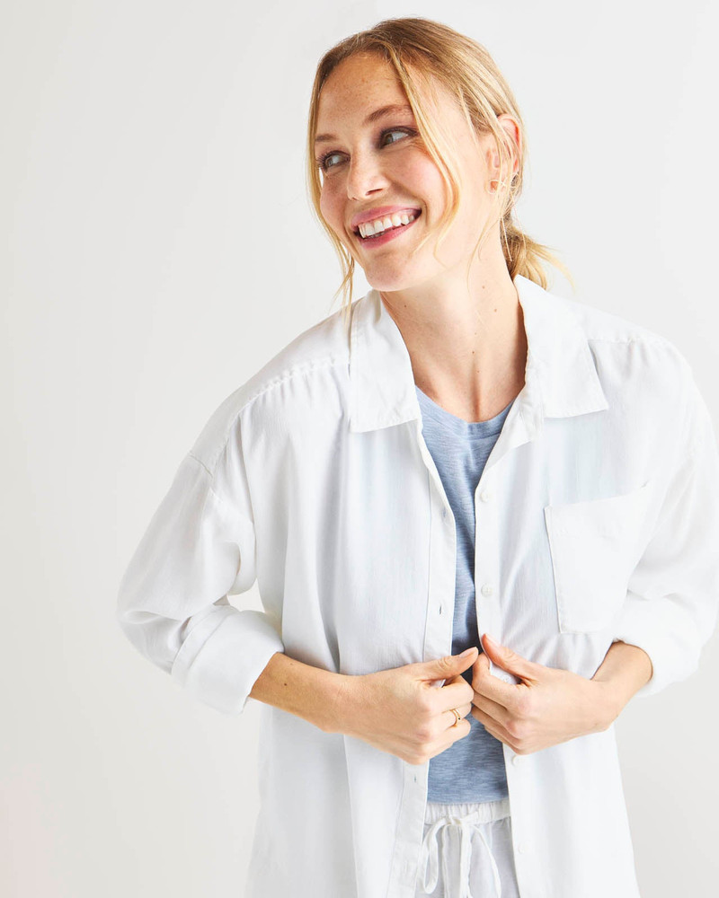 Splendid Dawson Button Down outlook