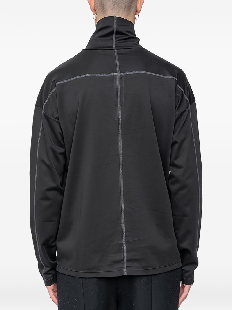 turtleneck sweatshirt 3