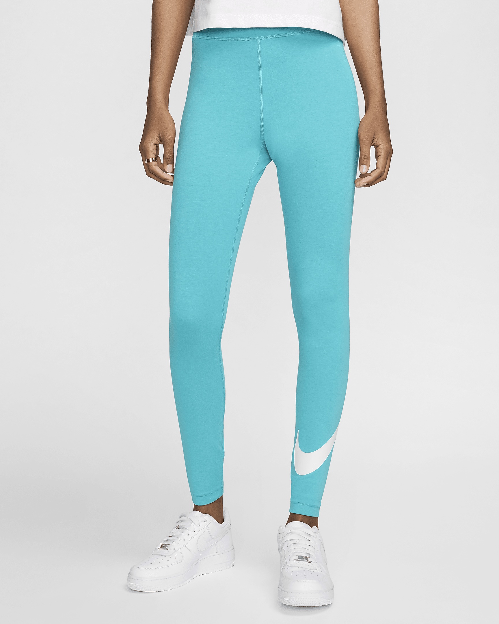 Nike Sportswear Classics Women's High-Waisted Graphic Leggings - 1