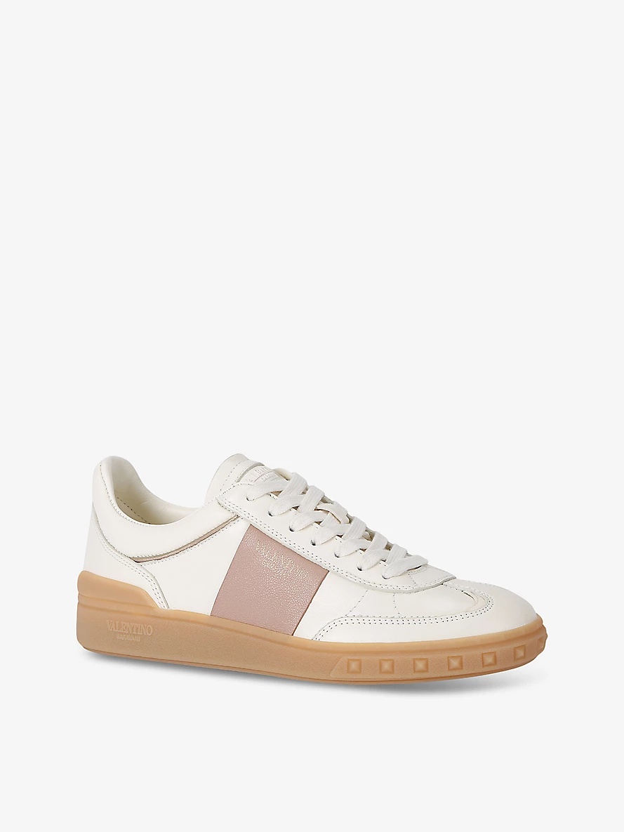 Upvillage logo-panel leather low-top trainers - 3