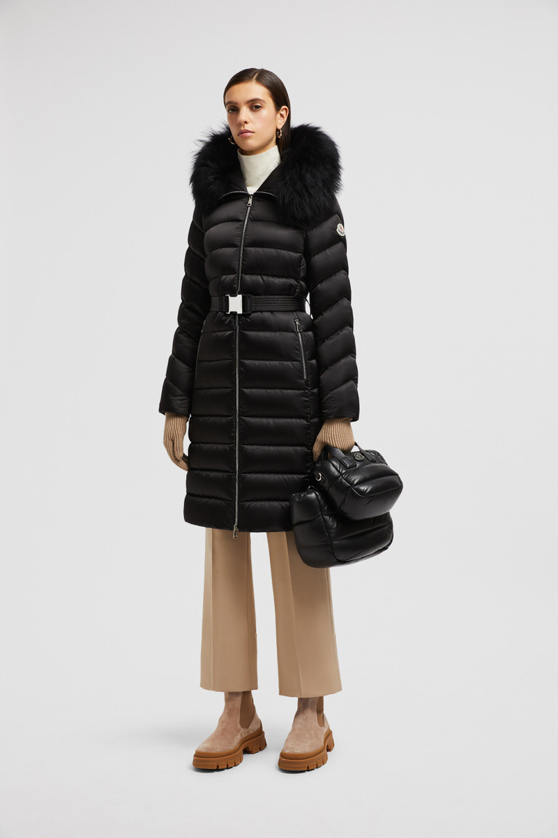Moncler Leersie Long Down Jacket outlook