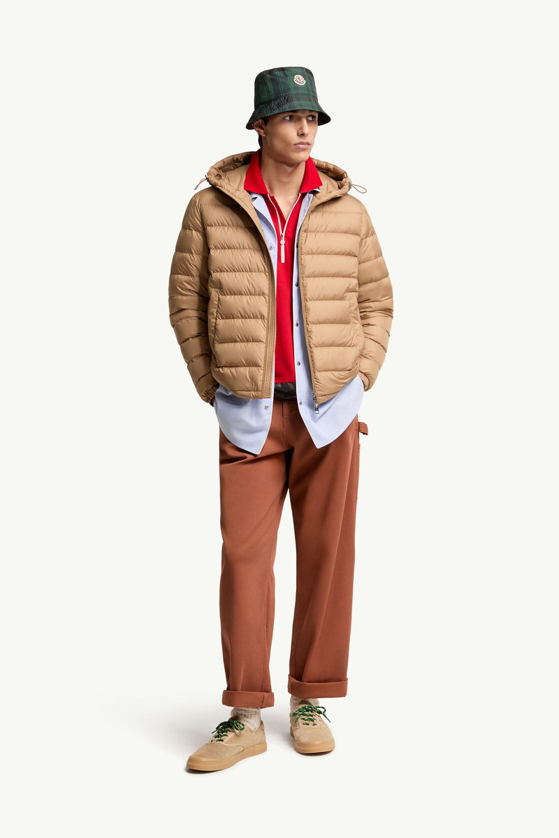 Moncler Vermeille Hooded Short Down Jacket outlook