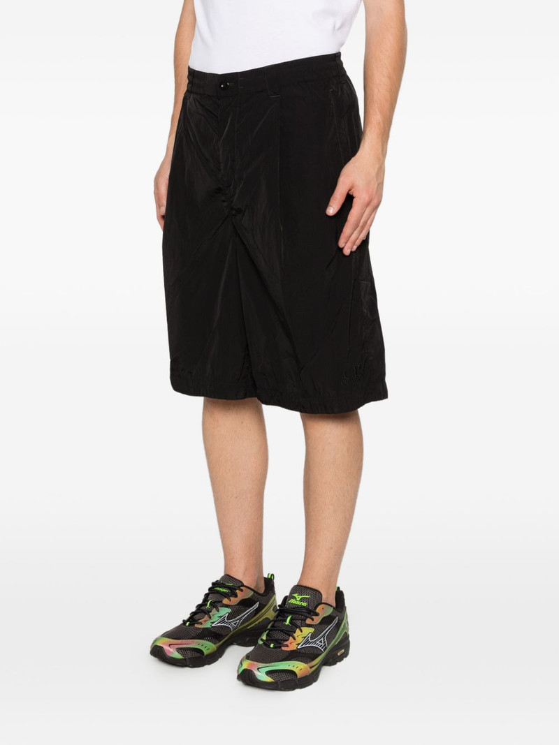 Chrome-R boxy pinces shorts 3