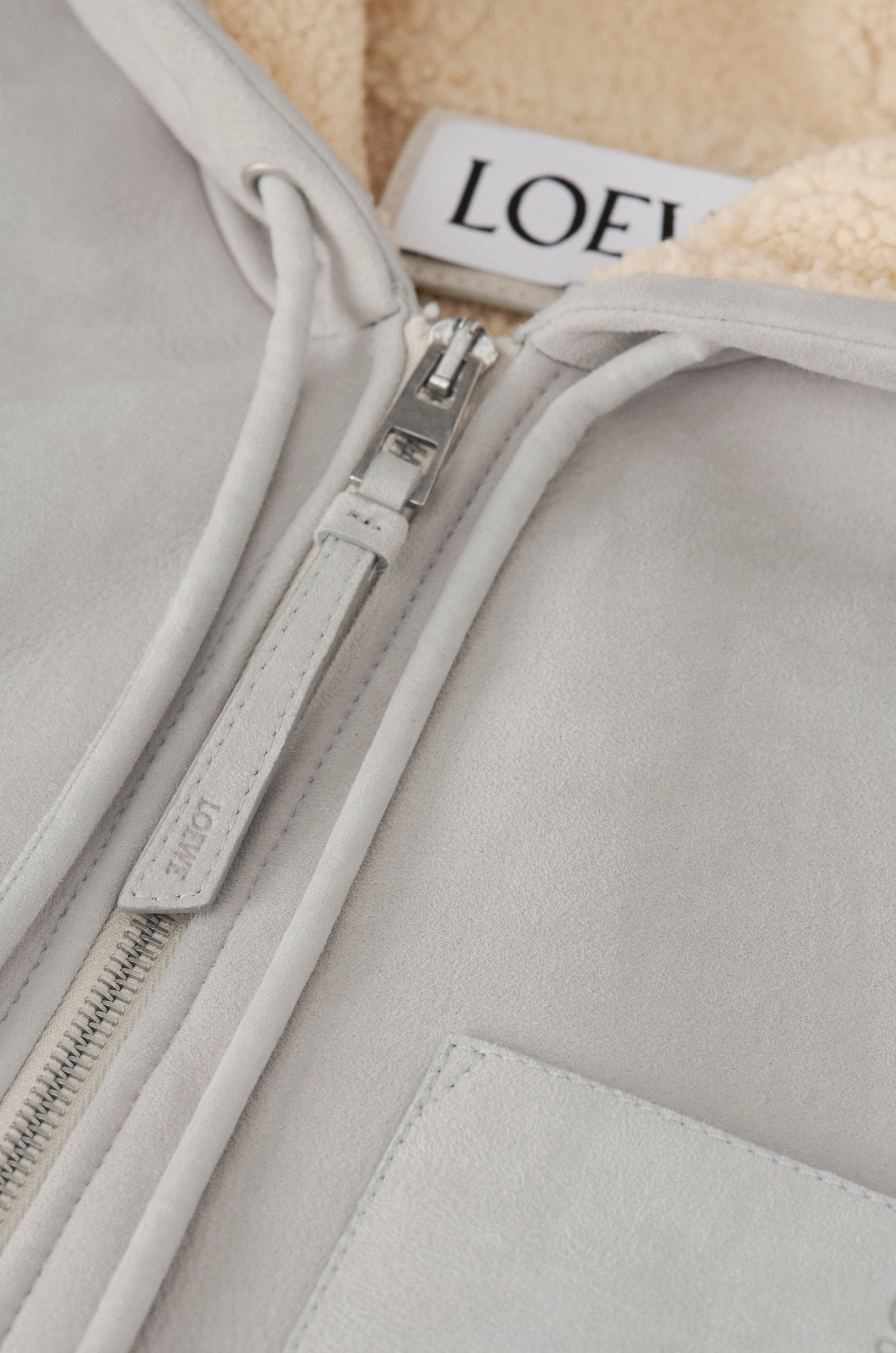 Hooded vest in shearling - 7