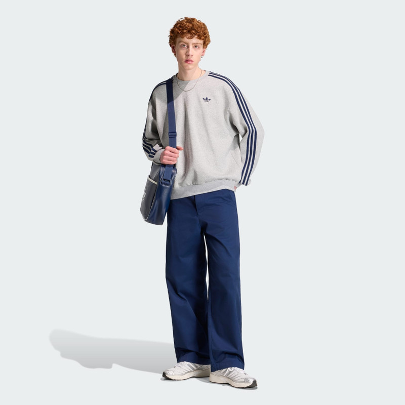 ADICOLOR 3-STRIPES OVERSIZED CREWNECK 4