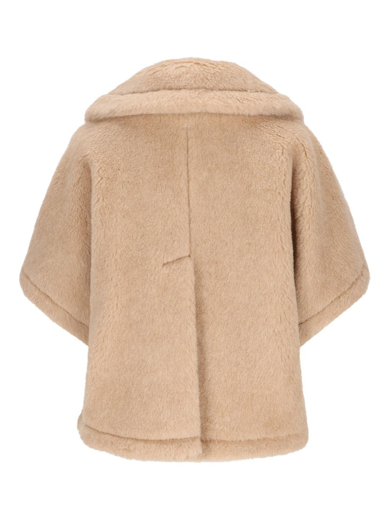 Max Mara buttoned jacket outlook