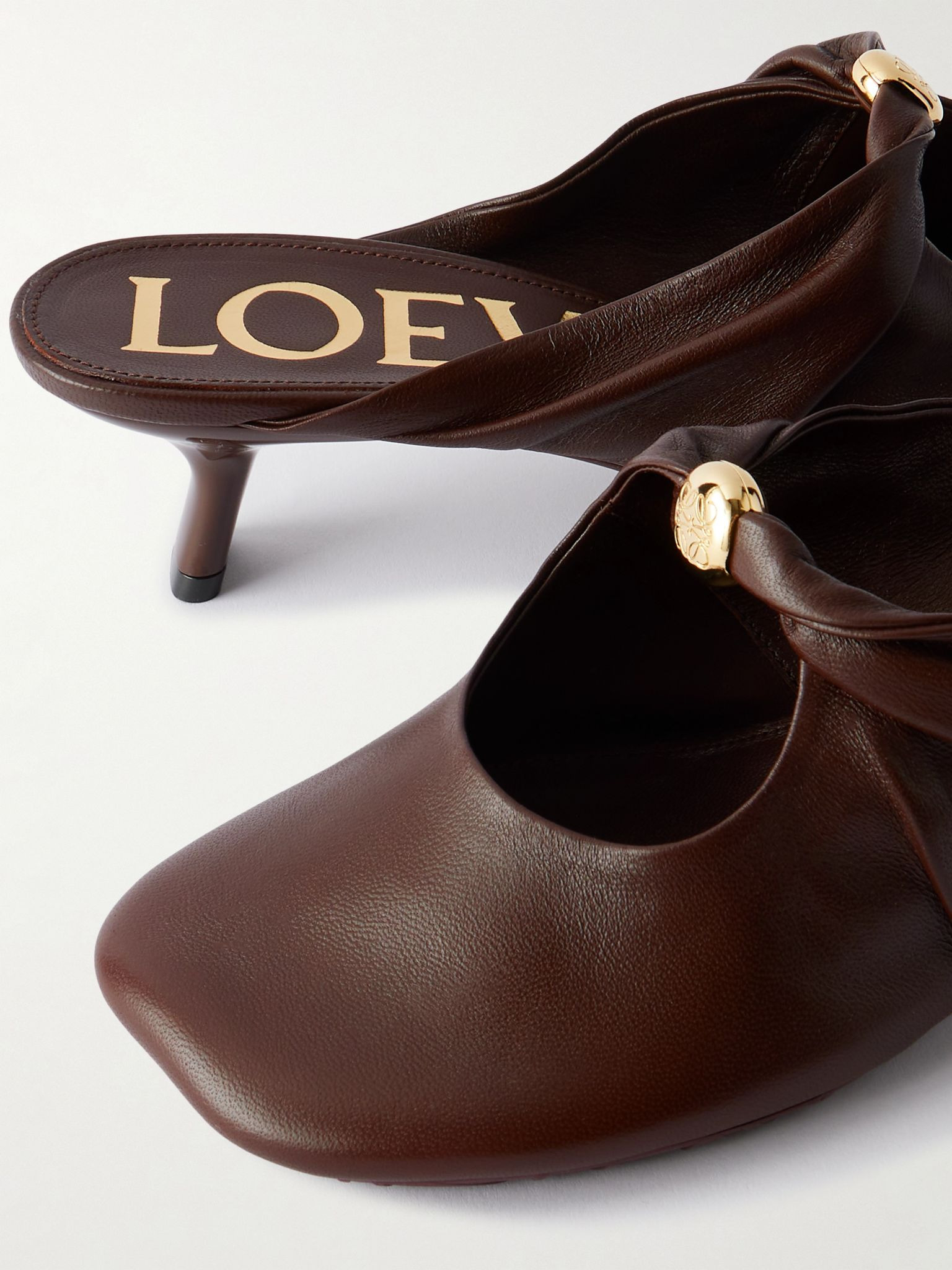 Pebble embellished cutout leather mules Brown - 4