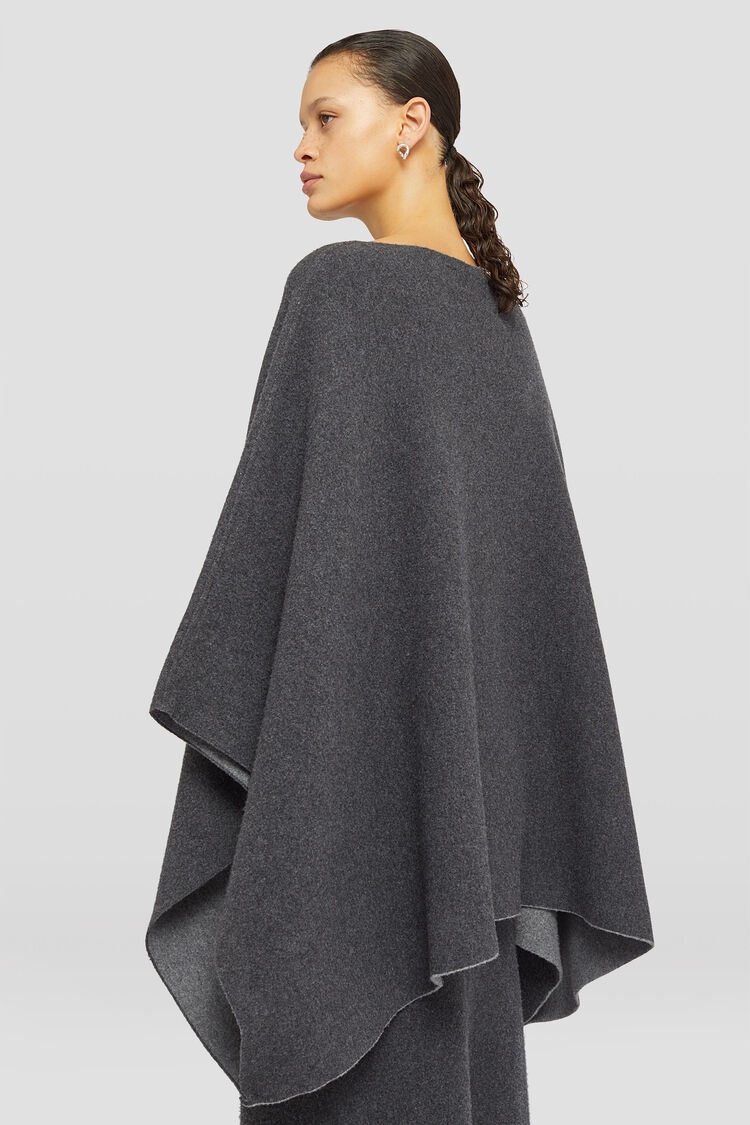【送料&関税込】Jil Sander Jacquard Cape Jil Sander - Quilted down cape Jil Sander