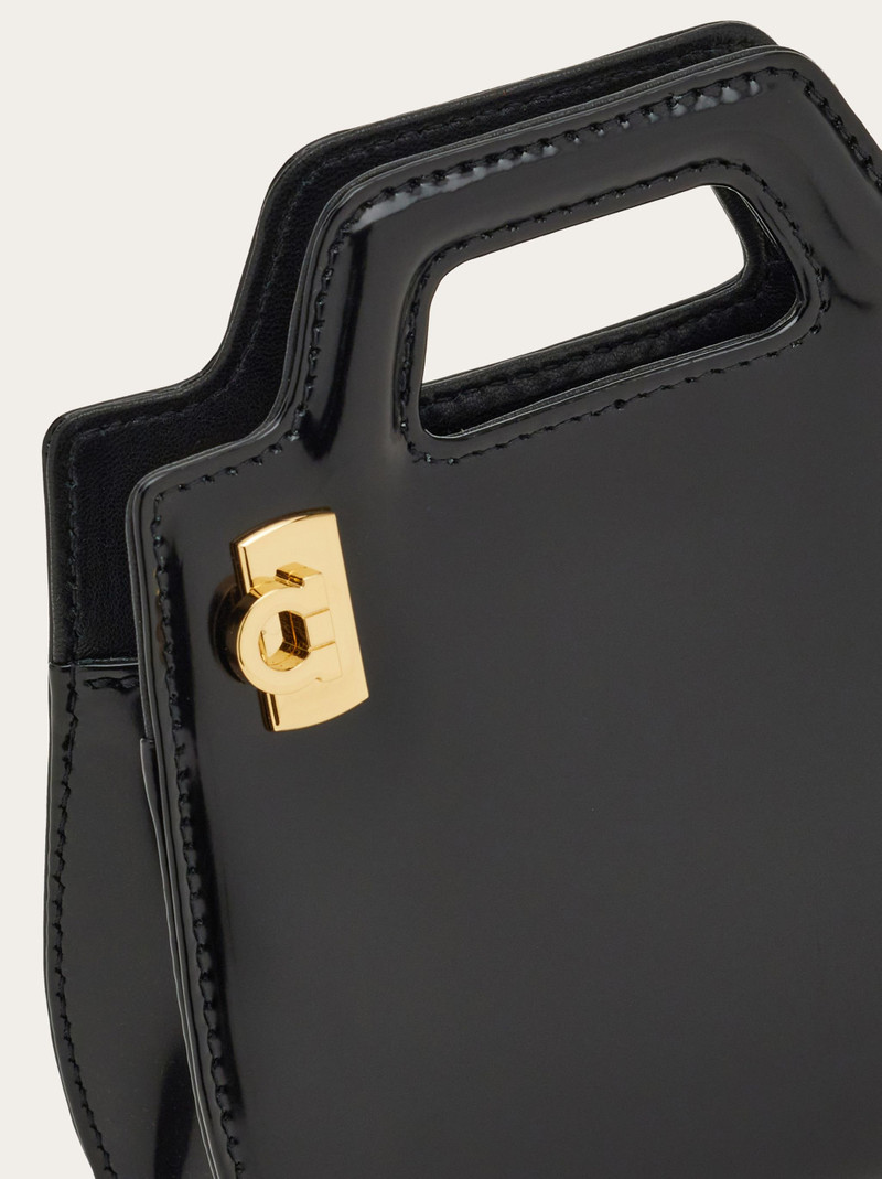 Wanda micro bag 6