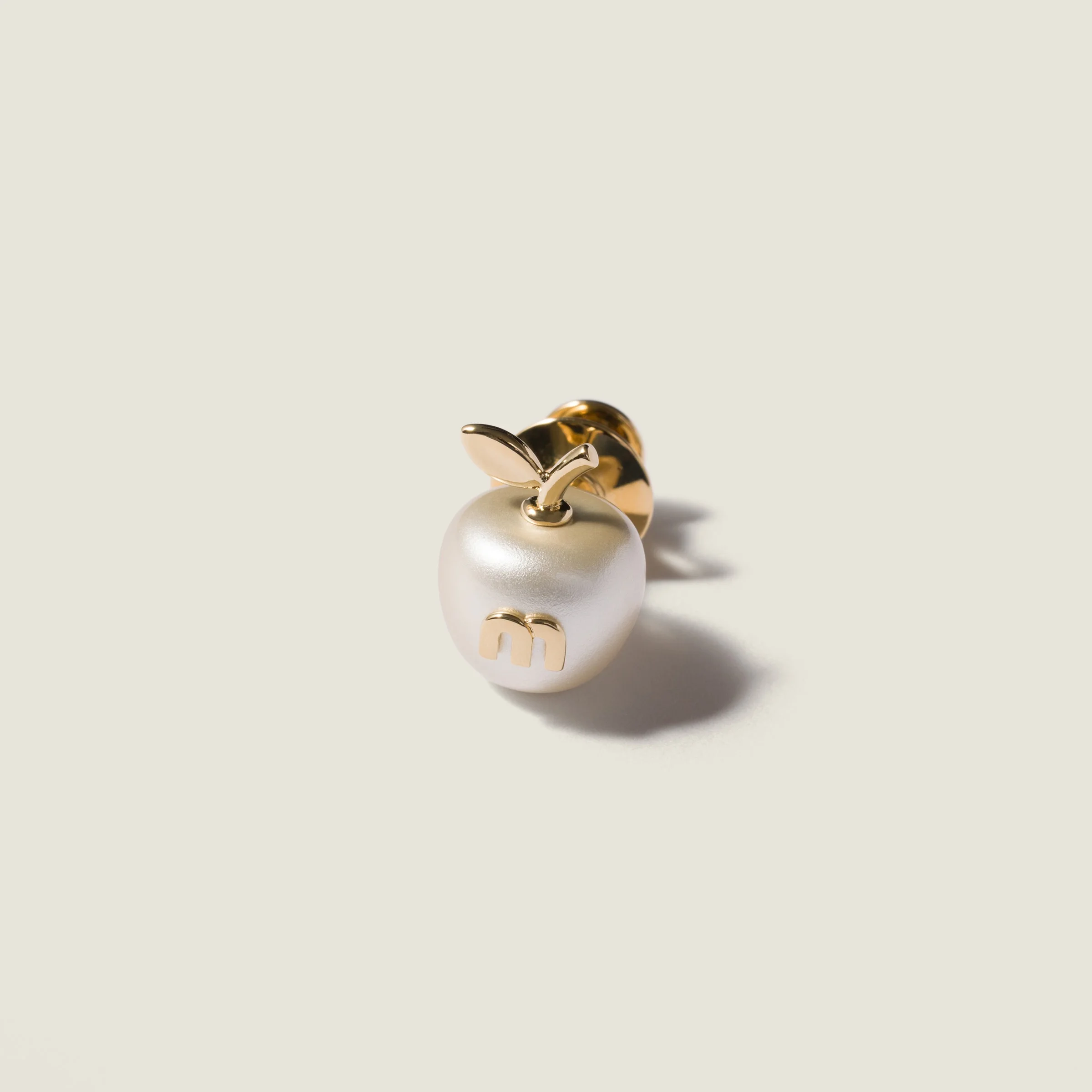 Metal brooch - 1