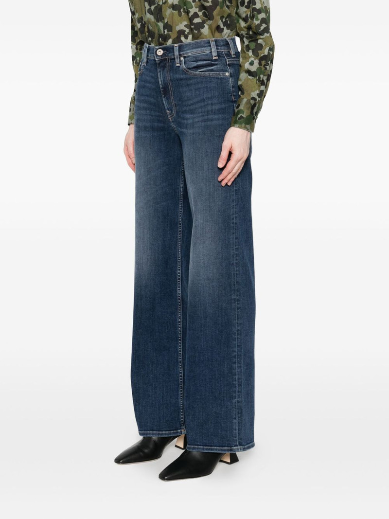whiskering-effect jeans 3