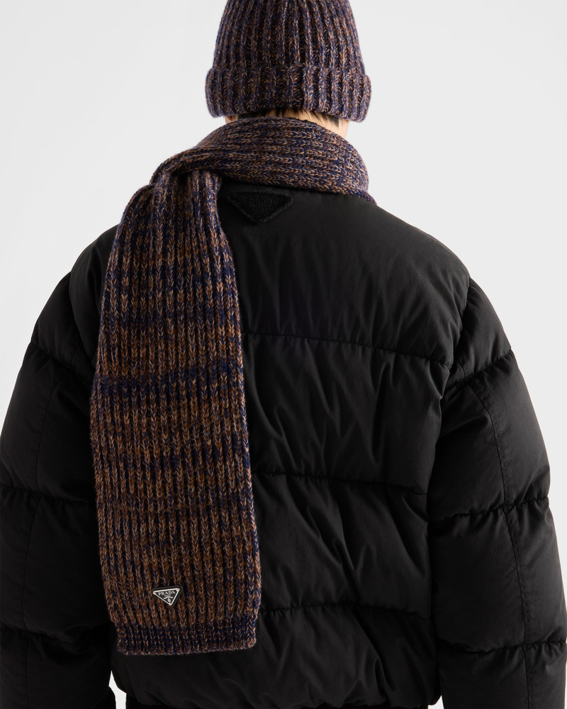 Wool and cashmere scarf 3
