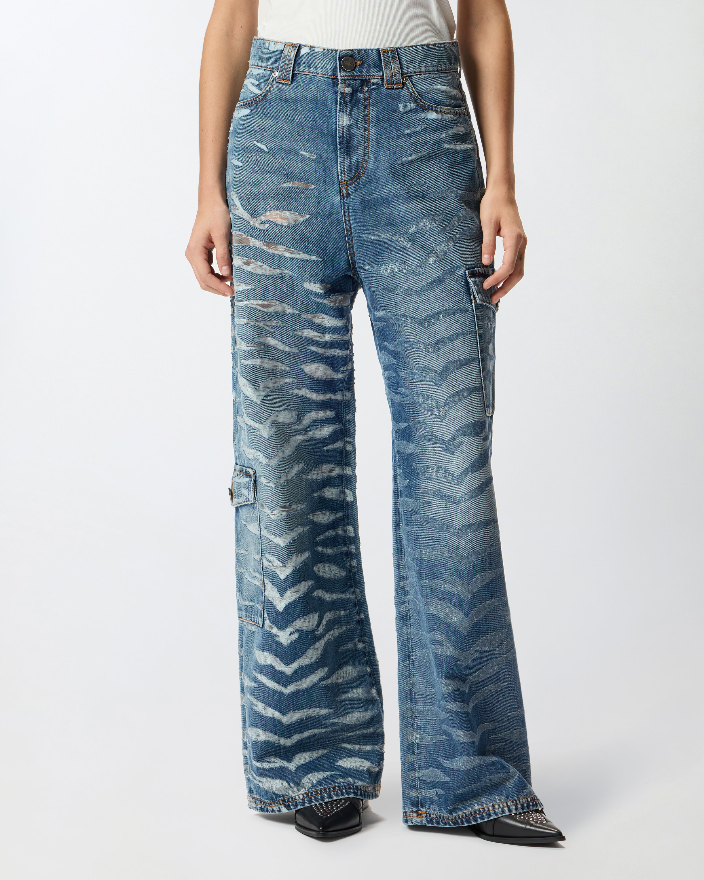 WIDE-LEG ZEBRA-PRINT JEANS - 3