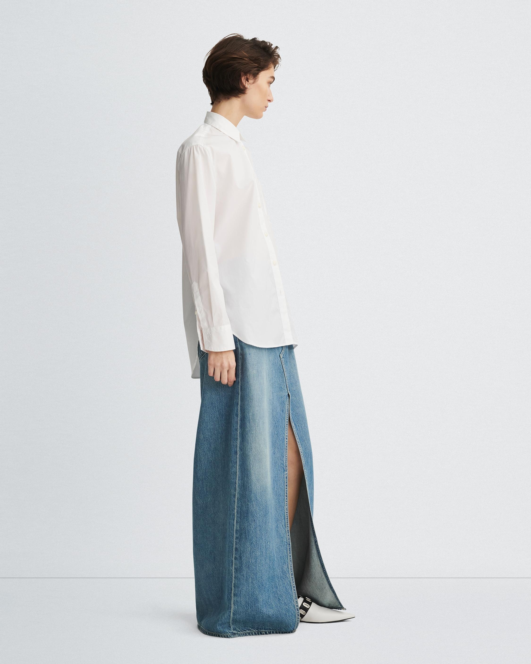 Featherweight Avery Skirt
Maxi - 4